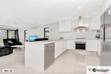 24 Thornborough Cct, Smithfield, QLD 4878