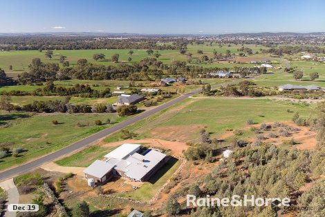 89 Riverview Dr, Moorong, NSW 2650