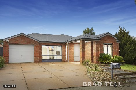 14 Buvelot Cres, Caroline Springs, VIC 3023