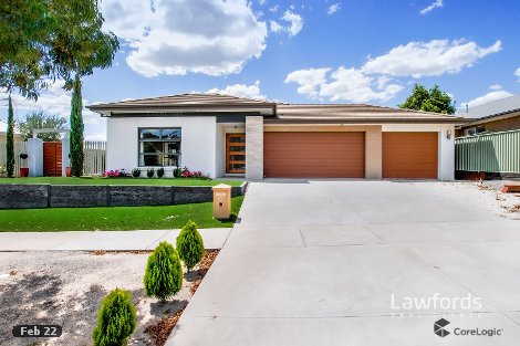 17 Mcconnell Dr, Junortoun, VIC 3551