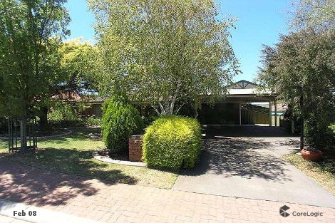 8 Barnview Ct, Morphett Vale, SA 5162