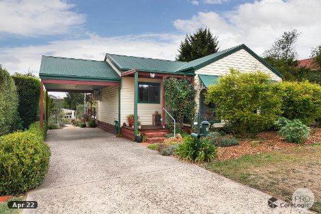 8 Bell St, Creswick, VIC 3363