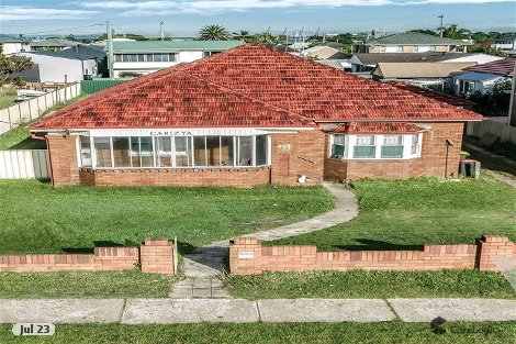 205 Mitchell St, Stockton, NSW 2295