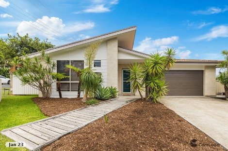 1 Mariner Dr, Safety Beach, NSW 2456