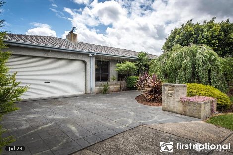 11 Terry Cl, Narre Warren, VIC 3805