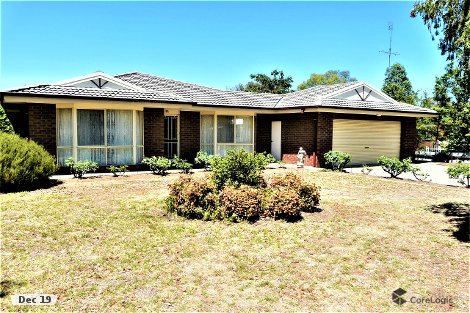 57 Hennessy St, Tocumwal, NSW 2714