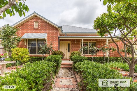 17 Knowles St, Horsham, VIC 3400