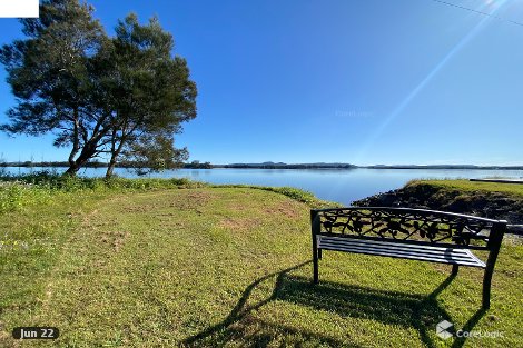 283 School Rd, Palmers Island, NSW 2463