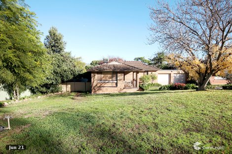 14 Amsterdam Cres, Tolland, NSW 2650