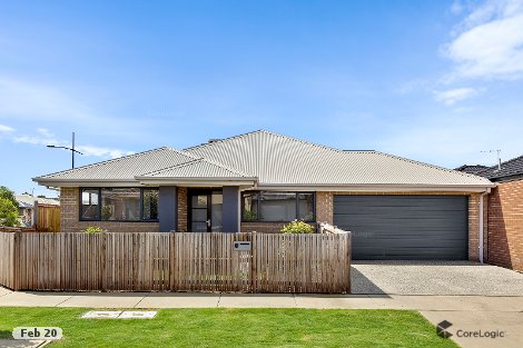 11 Winterfell Rd, Charlemont, VIC 3217