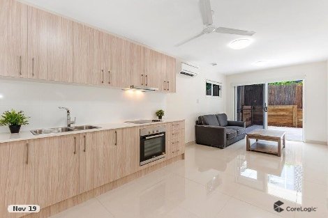 1/10 Depper St, St Lucia, QLD 4067