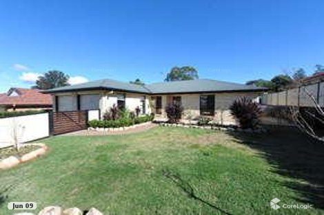 27 Macrossan St, Cranley, QLD 4350