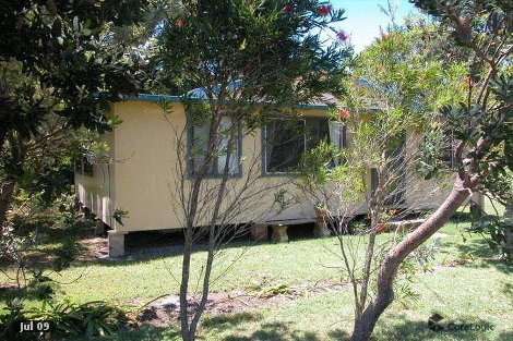 2 Vine St, Hat Head, NSW 2440