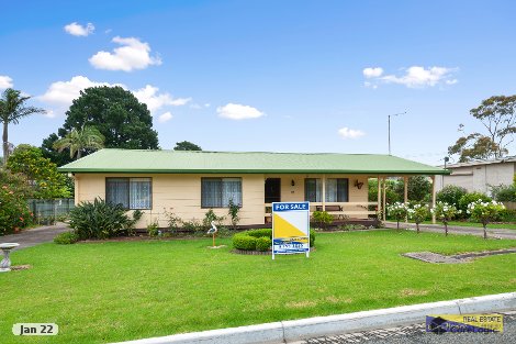 10 New St, Lakes Entrance, VIC 3909