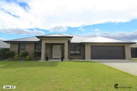 6 Knight Pl, Llanarth, NSW 2795