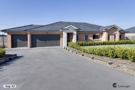 6 Pine Valley Cres, Luddenham, NSW 2745