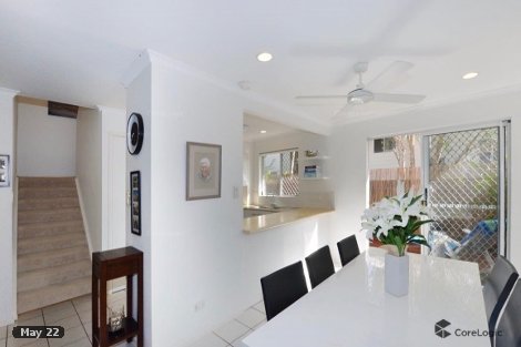 2/68 Southern Cross Pde, Sunrise Beach, QLD 4567