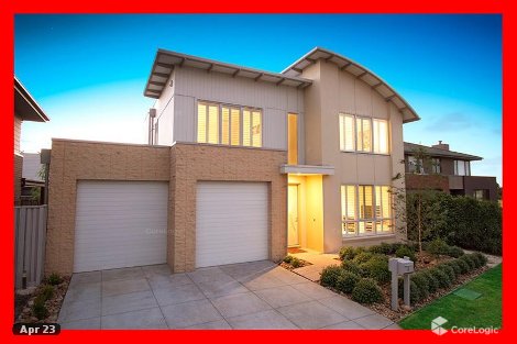 4 Chopard Ave, Waterways, VIC 3195