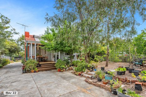 7 Mortlock St, Hamilton Hill, WA 6163