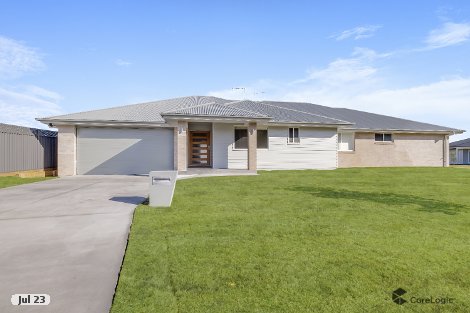 2/18 Batavia Cres, Thrumster, NSW 2444