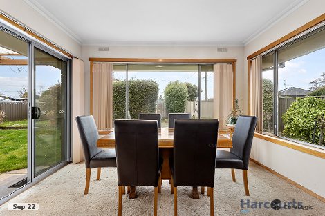 22 Dover St, Wendouree, VIC 3355