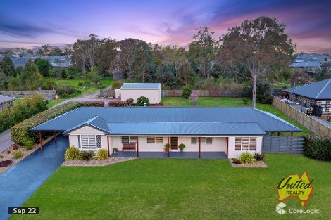 7 Tyrrell Pl, The Oaks, NSW 2570