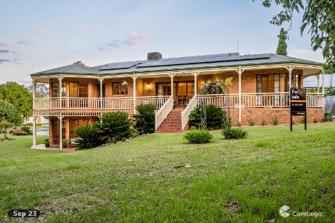 3 Wedge Ct, West Wodonga, VIC 3690