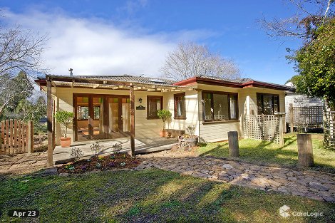 21 Bourne St, Wentworth Falls, NSW 2782