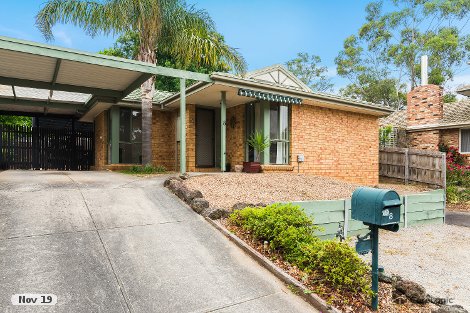 8 Perry Cl, Croydon South, VIC 3136