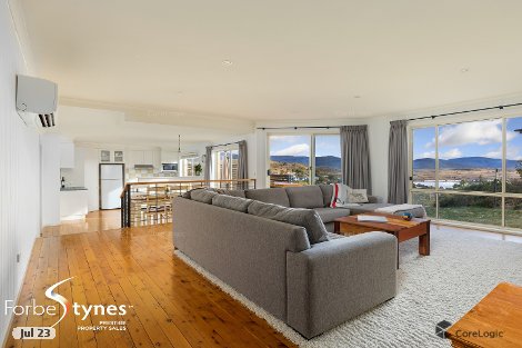 8 Pilot Cl, Jindabyne, NSW 2627