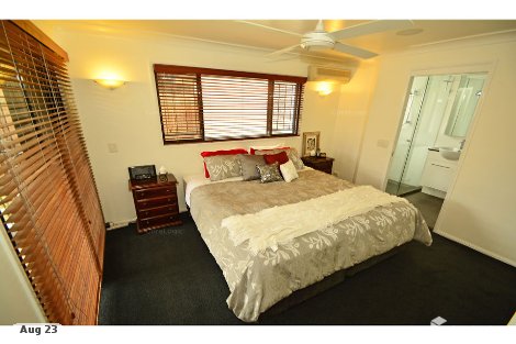 30 Estate Pl, Holland Park West, QLD 4121