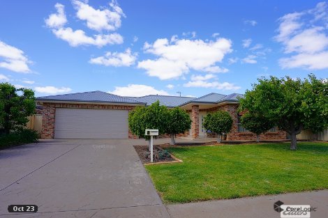 18 Gillmartin Dr, Griffith, NSW 2680