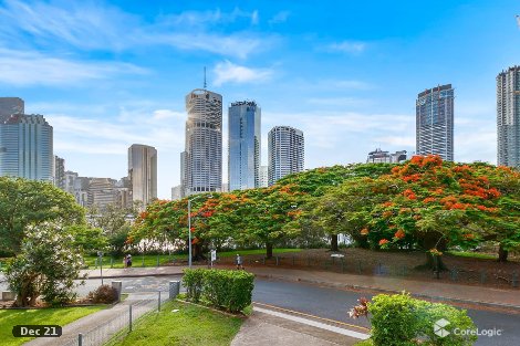 3/4 Macdonald St, Kangaroo Point, QLD 4169