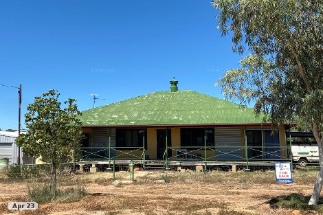 18 Chirnside St, Winton, QLD 4735