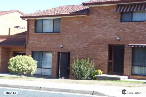 2/156-158 Carwoola St, Queanbeyan East, NSW 2620