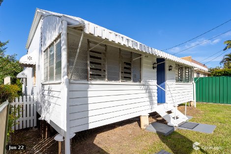 32 Teape St, Silkstone, QLD 4304