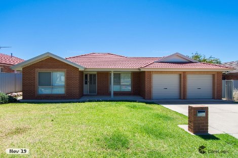 3 Walla Pl, Glenfield Park, NSW 2650