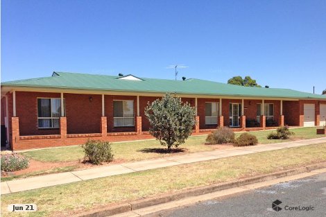 44 Cowabbie St, Coolamon, NSW 2701