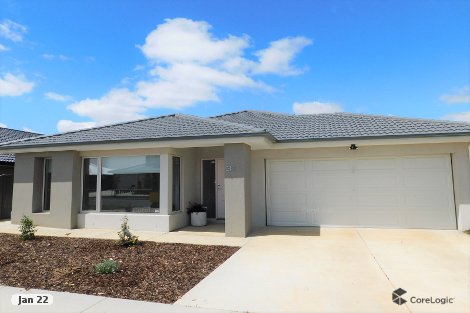 31 Moore Way, Lucas, VIC 3350