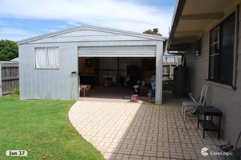 10 Golf Links Rd, Lakes Entrance, VIC 3909