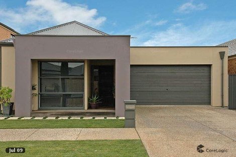 29 Lord Howe Cres, Mawson Lakes, SA 5095