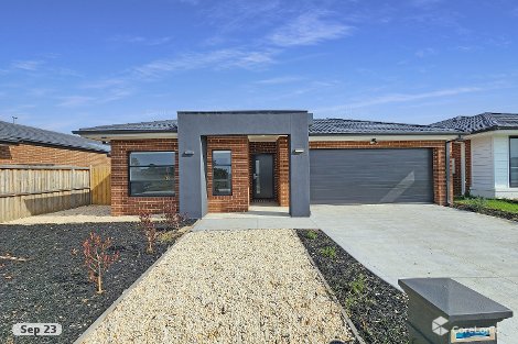 68 Beaumont Ave, Charlemont, VIC 3217