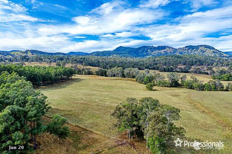 202 Cullinane Rd, Mothar Mountain, QLD 4570