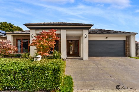 8 Quahlee Ct, Woodend, VIC 3442