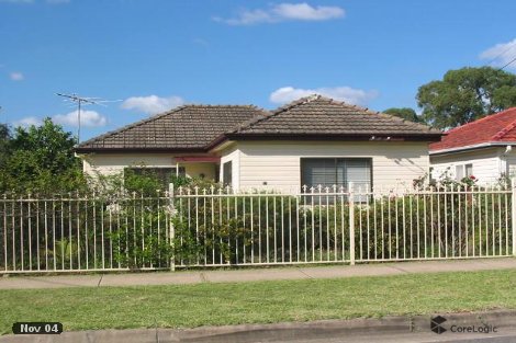 11 Lehn Rd, East Hills, NSW 2213