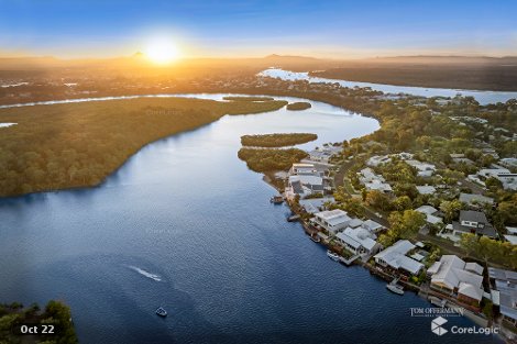 21 Dolphin Cres, Noosaville, QLD 4566