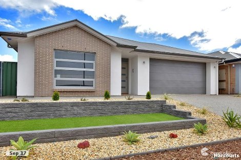 39 Seaway Rd, Hallett Cove, SA 5158