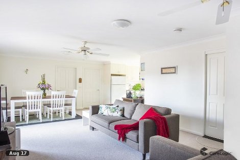 6a Woodglen Cres, Mollymook Beach, NSW 2539