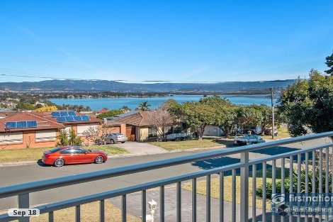 17 Shipton Cres, Mount Warrigal, NSW 2528