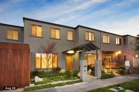 4 Pullman Ct, St Kilda East, VIC 3183